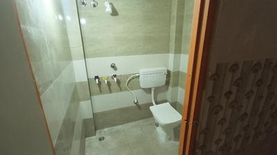 Bathroom Image of 600 Sq.ft 1 RK Builder Floor for rent in CDA Sector9 Cuttack for Rs. 6500