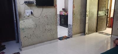 Living Room Image of 1400 Sq.ft 4 BHK Apartment / Flat for sale in Shalimar Bagh New Delhi for Rs. 16000000