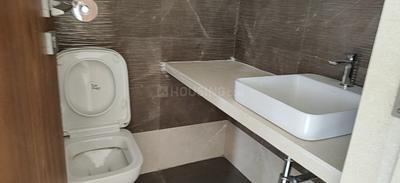Image of 1100 Sq.ft 3 BHK Apartment / Flat for sale in Malad West, Mumbai for Rs. 26500000