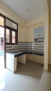 Kitchen Image of 372 Sq.ft 1 RK Apartment / Flat for rent in Sector 72 Noida for Rs. 12599