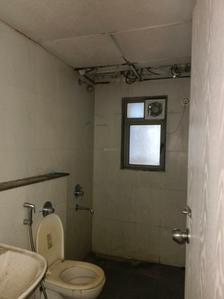Common Bathroom Image of 909 Sq.ft 2 BHK Apartment / Flat for sale in Lodha Casa Rio, Palava Phase 1 Thane for Rs. 5100000