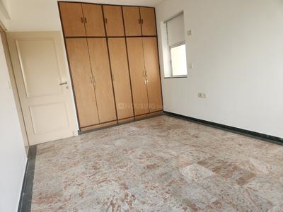 Bedroom Image of 999 Sq.ft 2 BHK Apartment / Flat for sale in Hiranandani Meadows, Thane West Thane for Rs. 19000000