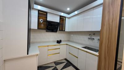 Kitchen Image of 810 Sq.ft 3 BHK Builder Floor for sale in Dwarka Mor New Delhi for Rs. 7600000