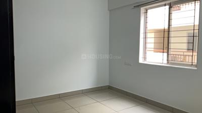 Bedroom Image of 911 Sq.ft 2 BHK Apartment / Flat for sale in Signature Crest, Gunjur Bengaluru for Rs. 6400000