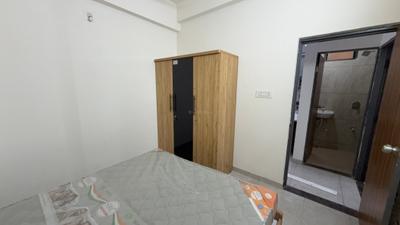 Image of 1250 Sq.ft 2 BHK Apartment / Flat for rent in Radhe Greens, New Maninagar, Ahmedabad for Rs. 30000