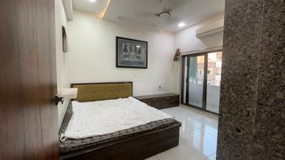 Bedroom Image of 2231 Sq.ft 3 BHK Apartment / Flat for rent in Ambawadi Ahmedabad for Rs. 48000