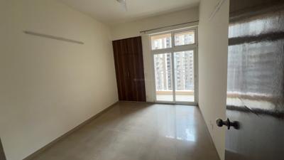 Bedroom Image of 1100 Sq.ft 2.5 BHK Apartment / Flat for sale in Mahagun Mywoods, Noida Extension Greater Noida for Rs. 11000000