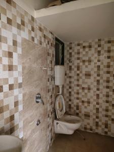 Common Bathroom Image of 530 Sq.ft 1 BHK Apartment / Flat for rent in K M Horizon Exotica, Kasarvadavali Thane for Rs. 17999