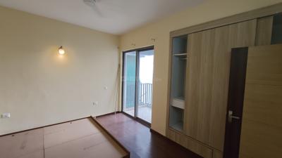 Bedroom Image of 1385 Sq.ft 2 BHK Apartment / Flat for rent in Paras Dews, Sector 106 Gurgaon for Rs. 38000