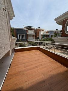 Balcony Image of 3600 Sq.ft 4 BHK Independent House for rent in New Alkapuri Vadodara for Rs. 90000