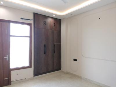 Bedroom Image of 1620 Sq.ft 3 BHK Builder Floor for sale in Richlook Aster Wood Floors, Sector 98 Faridabad for Rs. 14800000