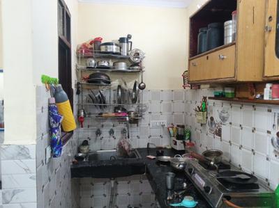 Kitchen Image of 540 Sq.ft 2 BHK Builder Floor for rent in Patel Nagar New Delhi for Rs. 12000