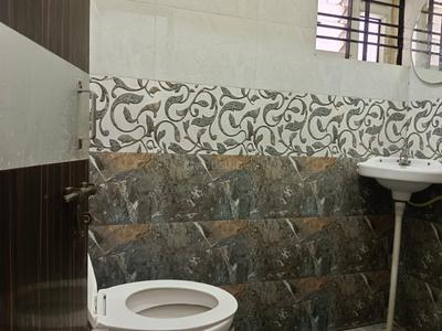 Bathroom Image of 500 Sq.ft 1 BHK Independent House for rent in Kasavanahalli Bengaluru for Rs. 15000