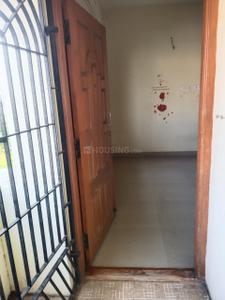 Image of 885 Sq.ft 2 BHK Apartment / Flat for sale in Perumbakkam, Chennai for Rs. 4000000