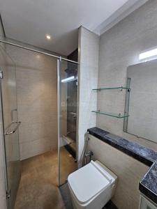 Bathroom Image of 1450 Sq.ft 4 BHK Apartment / Flat for sale in Rustomjee Seasons, Bandra East Mumbai for Rs. 87500000