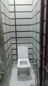Bathroom Image of 861 Sq.ft 2.5 BHK Independent House for rent in Preet Vihar Hapur for Rs. 20000