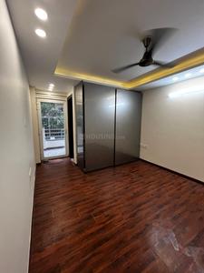 Bedroom Image of 2610 Sq.ft 4 BHK Builder Floor for sale in Punjabi Bagh New Delhi for Rs. 60000000