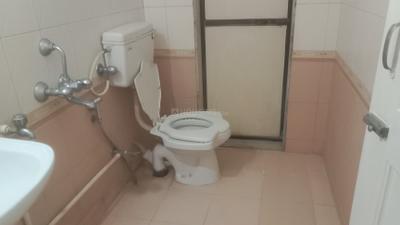 Bathroom Image of 585 Sq.ft 1 BHK Apartment / Flat for rent in Kasarvadavali Thane for Rs. 20000