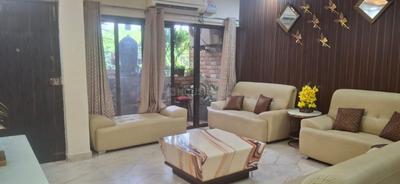Hall Image of 1100 Sq.ft 2 BHK Apartment / Flat for sale in DDA Flats Sarita Vihar, Sarita Vihar New Delhi for Rs. 25500000