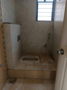 Common Bathroom Image of 1200 Sq.ft 2 BHK Apartment / Flat for sale in Magarpatta Jasminium, Magarpatta City Pune for Rs. 18000000