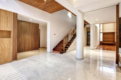 Hall Image of 9200 Sq.ft 4 BHK Independent House for sale in RMV Extension Stage 2 Bengaluru for Rs. 320000000