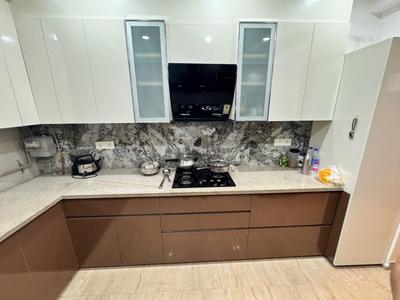 Kitchen Image of 1700 Sq.ft 3 BHK Apartment / Flat for rent in Om Satyam Apartment, Sector 4 Dwarka New Delhi for Rs. 60000
