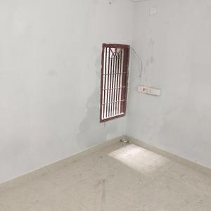 Bedroom Image of 800 Sq.ft 2 BHK Builder Floor for rent in Kodungaiyur East Chennai for Rs. 16000