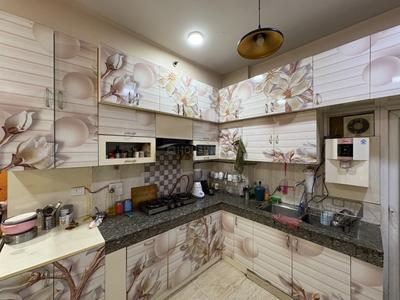 Kitchen Image of 1000 Sq.ft 2.5 BHK Apartment / Flat for sale in Panchsheel Pratishtha, Sector 75 Noida for Rs. 17800000