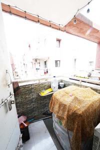 Image of 990 Sq.ft 2 BHK Apartment / Flat for sale in Adalaj, Gandhinagar for Rs. 4800000