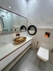Bathroom Image of 1800 Sq.ft 3 BHK Builder Floor for sale in Gujranwala Town New Delhi for Rs. 35000000