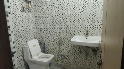 SS Southend Bathroom Two 3
