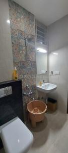 Bathroom Image of 700 Sq.ft 1 BHK Builder Floor for rent in The HSR Club residency, HSR Layout Bengaluru for Rs. 35000