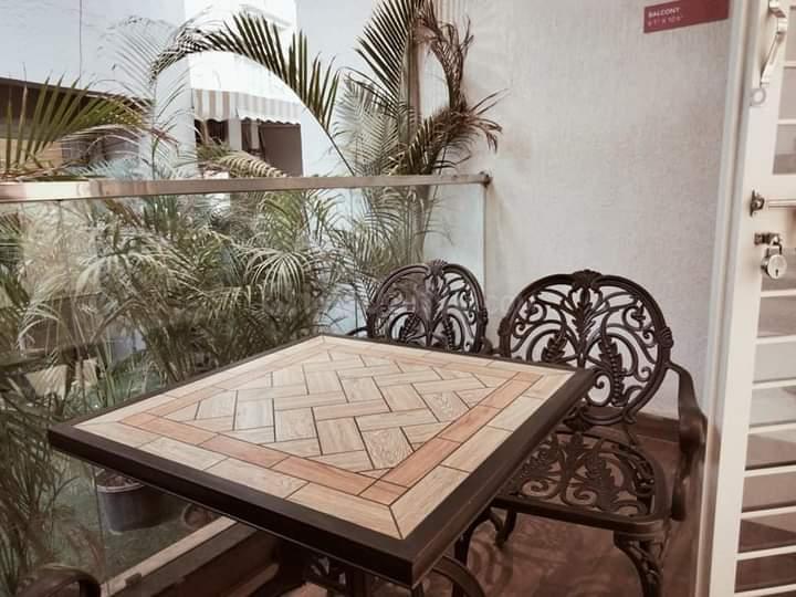 Kohinoor Courtyard One Main Image 1