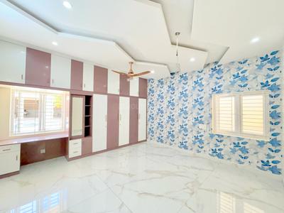 Bedroom Image of 1800 Sq.ft 3 BHK Independent House for sale in Kolapakkam Chennai for Rs. 13000000
