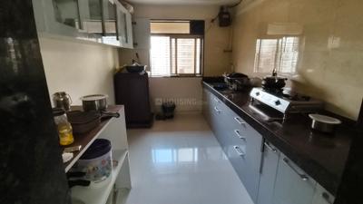Kitchen Image of 750 Sq.ft 2 BHK Apartment / Flat for sale in Shah Arcade III, Malad East Mumbai for Rs. 17500000