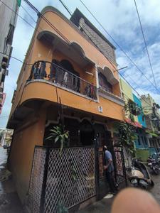 Image of 700 Sq.ft 4 BHK Independent House for sale in Navlakha, Indore for Rs. 4500000