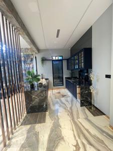 Image of 900 Sq.ft 2 BHK Apartment / Flat for sale in Claremont, Goregaon East, Mumbai for Rs. 22000000