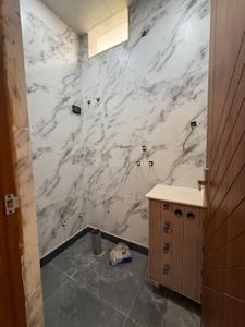 Image of 1650 Sq.ft 3 BHK Apartment / Flat for sale in Vasundhara, Ghaziabad for Rs. 17500000