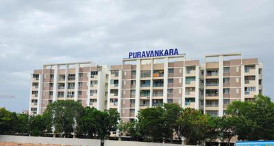 909 Sqft BHK Flat for sale in Lake Vista At Purva Windermere