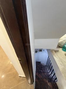 Bedroom Image of 400 Sq.ft 1 BHK Builder Floor for rent in Old Double Storey, Lajpat Nagar New Delhi for Rs. 27000