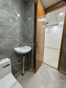 Bathroom Image of 900 Sq.ft 3 BHK Builder Floor for sale in Govindpuri New Delhi for Rs. 7500000