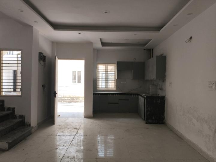 Aangan Vatika Main Image 1