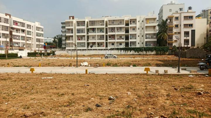 Aries Lakeview Main Image 1