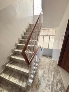 Image of 2000 Sq.ft 3 BHK Builder Floor for rent in Sarvapriya Vihar, New Delhi for Rs. 110000