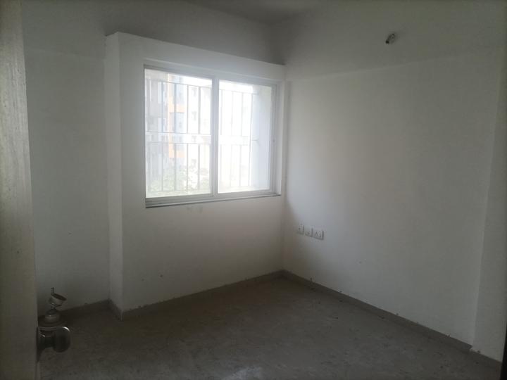 Pristine City Main Image 1