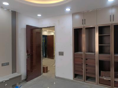 Bedroom Image of 1250 Sq.ft 3 BHK Builder Floor for sale in Rohini Sector 28 New Delhi for Rs. 14500000