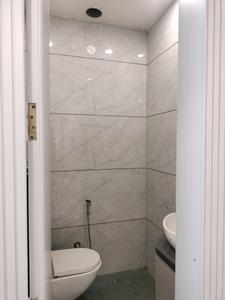 Common Bathroom Image of 4500 Sq.ft 4 BHK Builder Floor for sale in Sector 21C Faridabad for Rs. 45000000