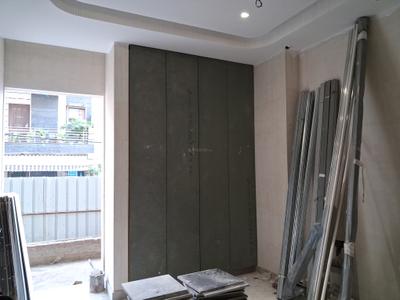 Bedroom Image of 1800 Sq.ft 3 BHK Builder Floor for sale in Paschim Vihar New Delhi for Rs. 35000008