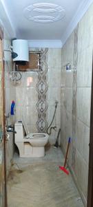 Bathroom Image of 500 Sq.ft 2 BHK Builder Floor for rent in New Ashok Nagar New Delhi for Rs. 22500