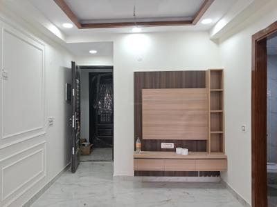 Living Room Image of 1050 Sq.ft 2 BHK Apartment / Flat for sale in Sector 73 Noida for Rs. 3600000